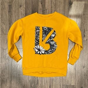 Buffbunny oversized crew neck sweatshirt, size small